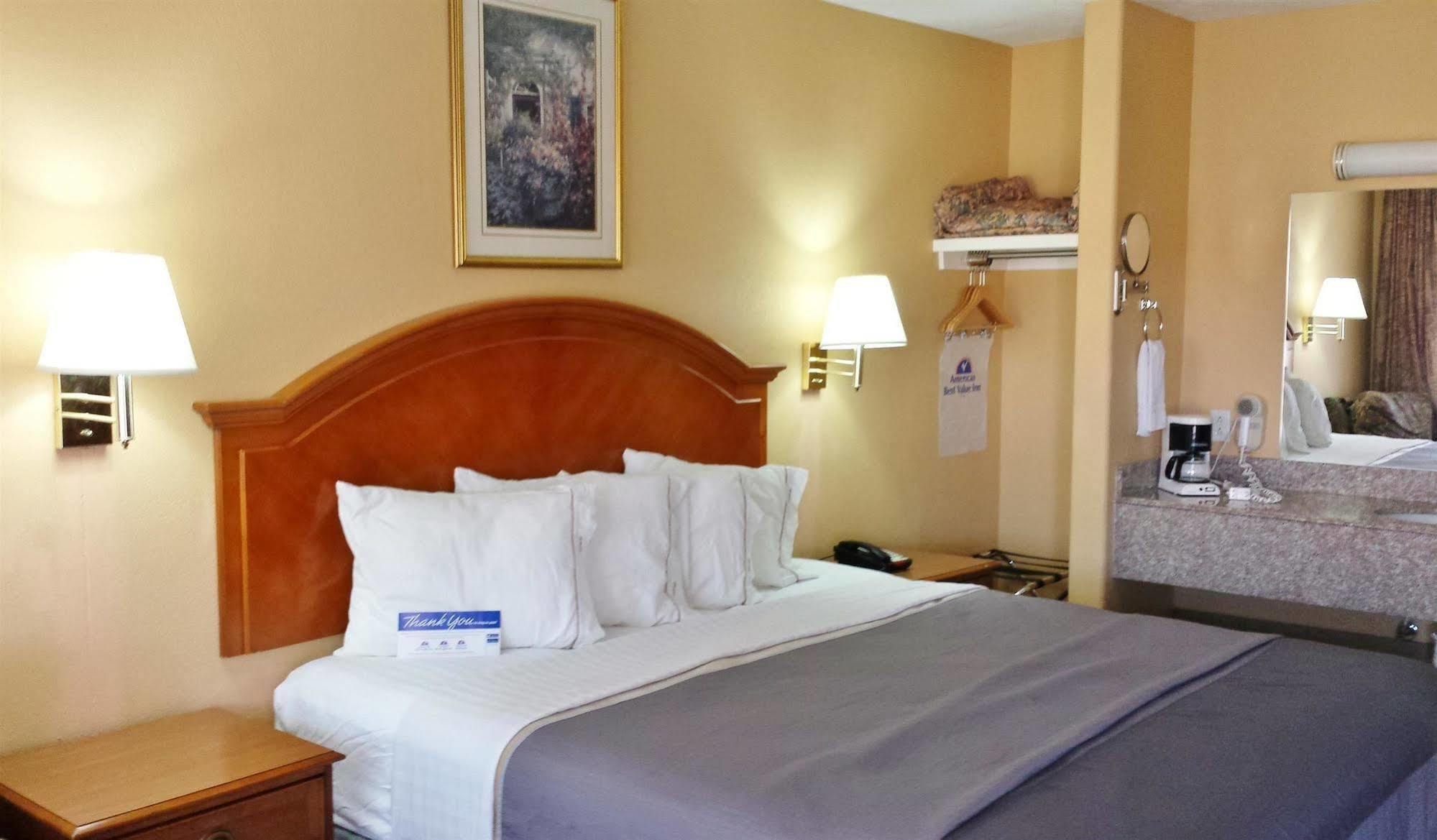 Baymont By Wyndham 2* Socorro